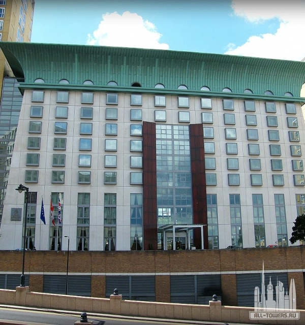 four seasons hotel canary wharf