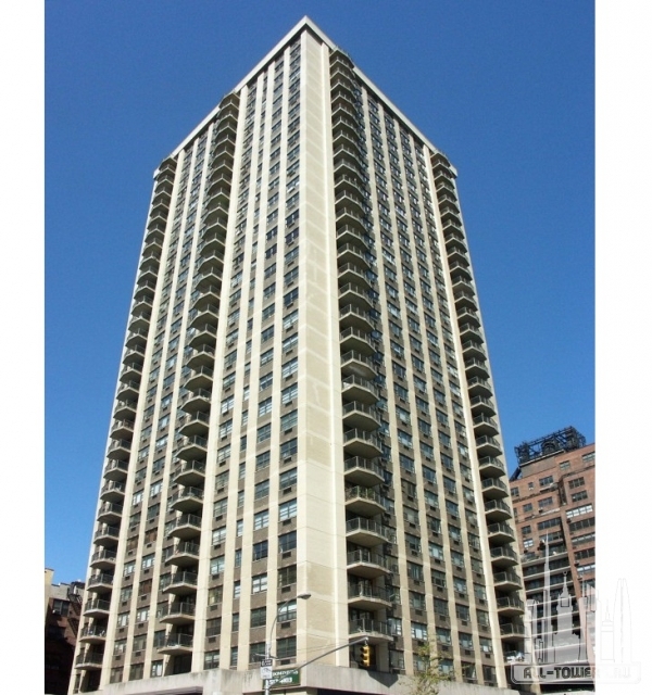 East Winds Condominiums