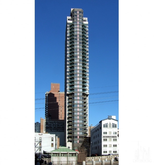 Evans View Condominiums
