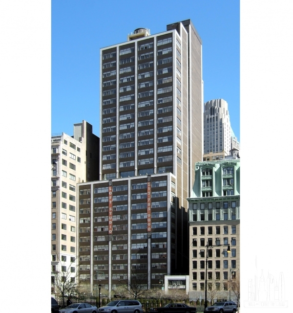 90 Washington Street
