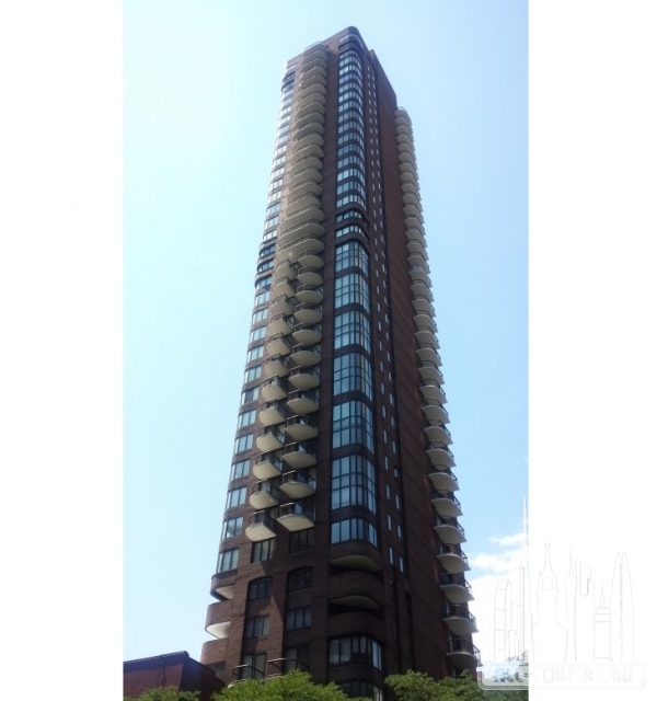 52 East End Avenue