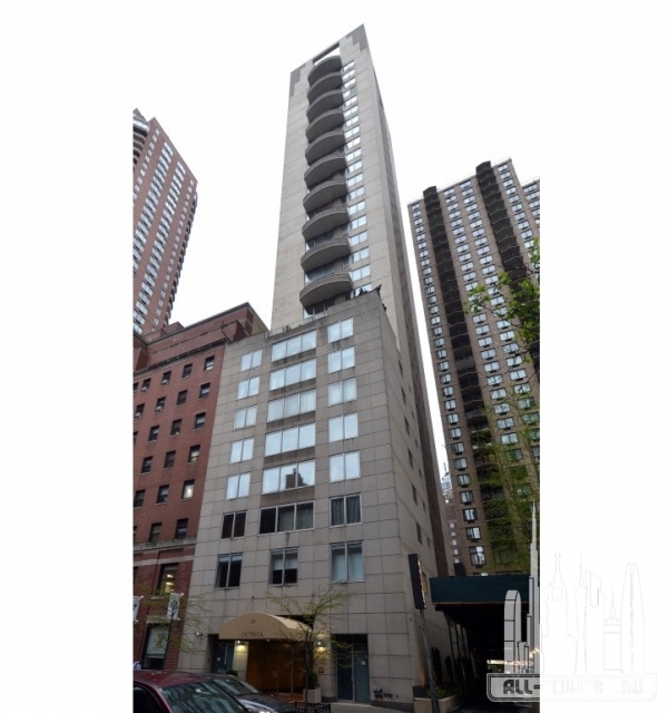 Octavia Condominiums