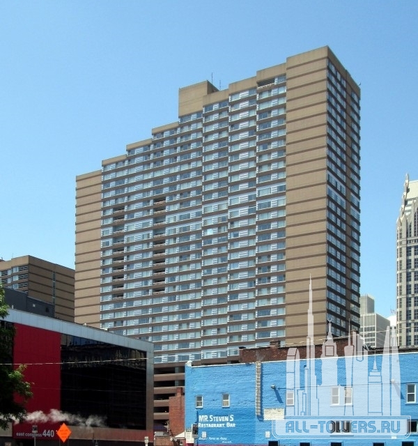 Renaissance City Club Apartments