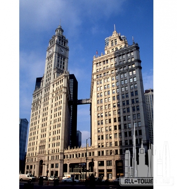 Wrigley Building (Ригли-Билдинг)