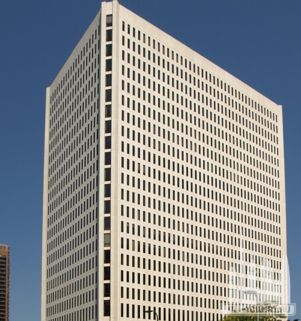 100 Washington Square