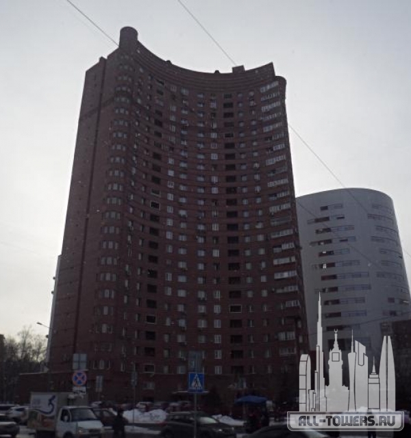здание на ул. снежная 28