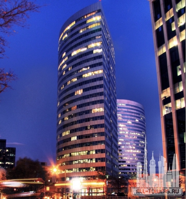 Rosslyn Twin Tower 1