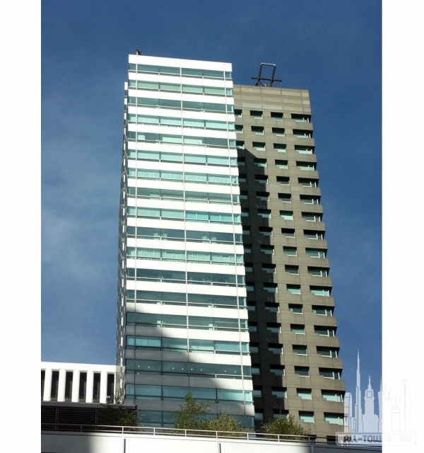 500 Park Tower