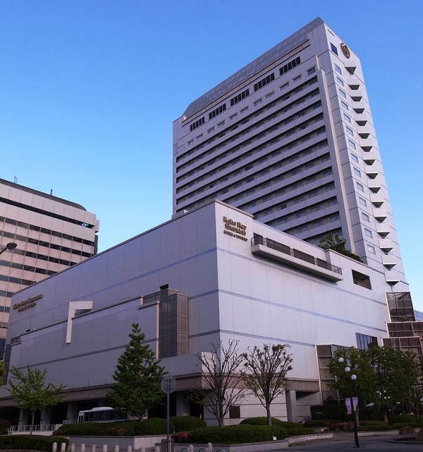 Kobe Bay Sheraton Hotel & Towers