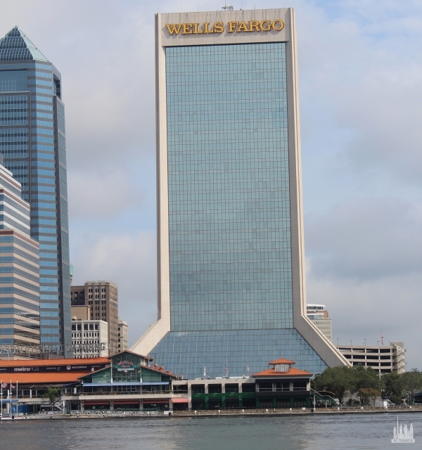 wells fargo center