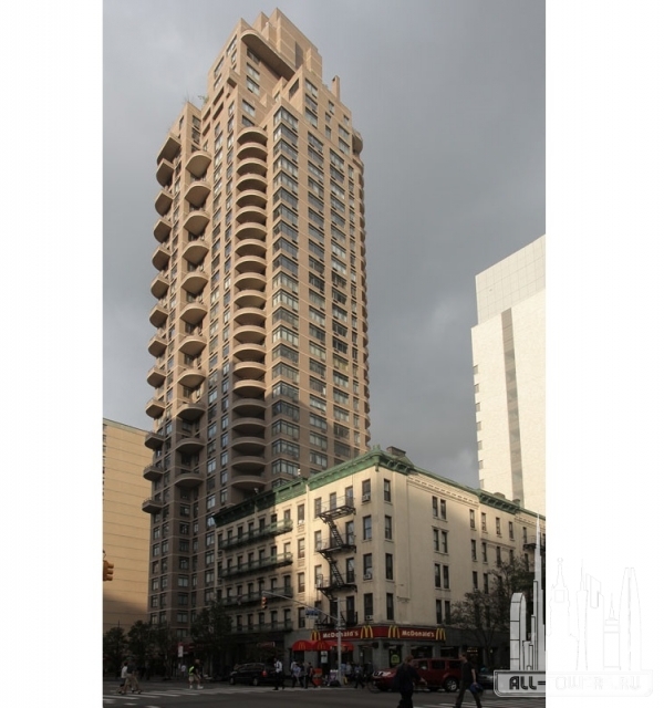 Kingsley Condominiums