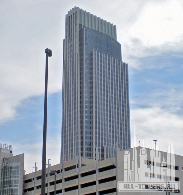 One First National Center