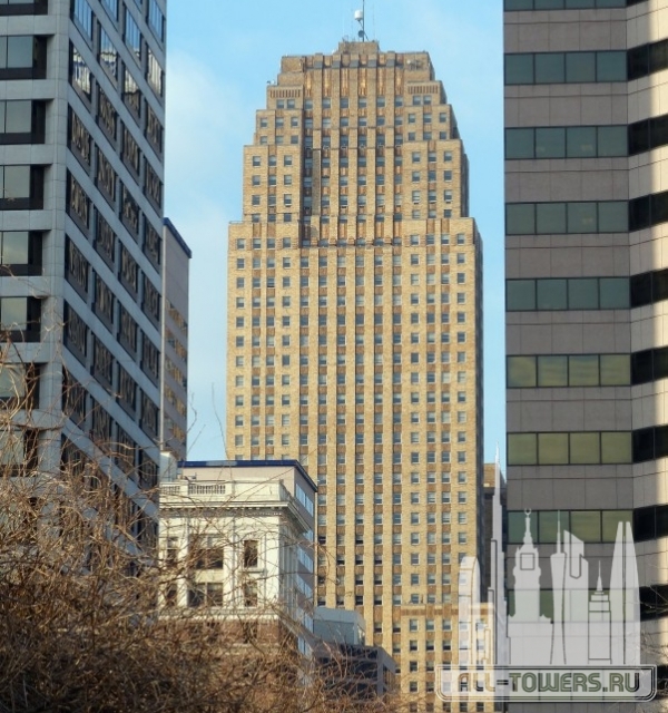 carew tower