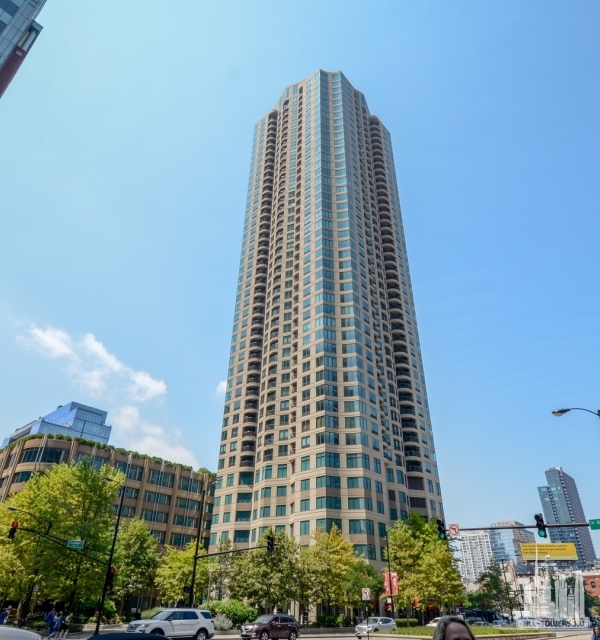 400 North LaSalle