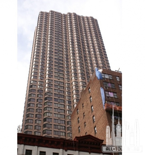 Paramount Tower Apartments