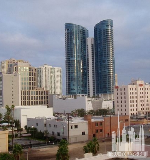 Las Olas River House 1