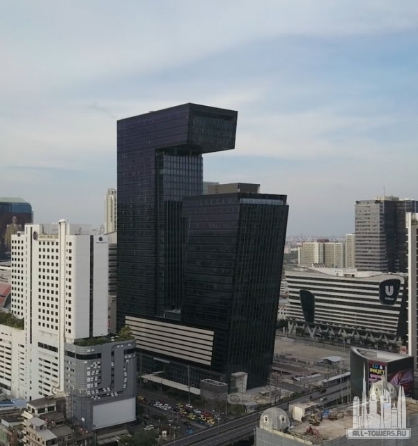 G Land Tower