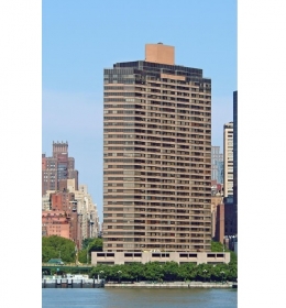 Manhattan Place Condominiums
