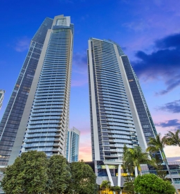 Circle on Cavill Tower A