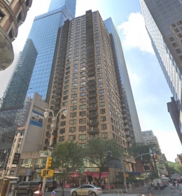 La Premier Apartments