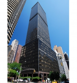One Dag Hammarskjold Plaza