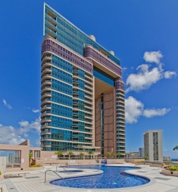 Waikiki Landmark