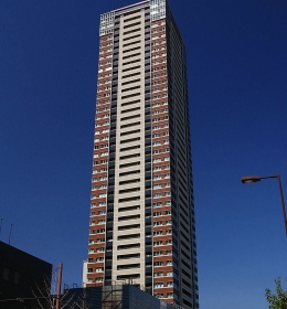 Laurel Tower Sanctus Umeda