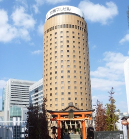 Osaka Maru Building