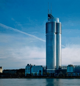 Башня Тысячелетия (Millennium Tower)