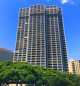 Yacht Harbor Tower 1