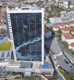 Akmerkez Tower 1 (ТЦ Акмеркез башня 1)
