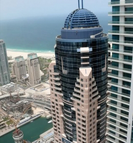Dubai Marriott Harbour Hotel and Suites
