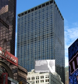 Paramount Plaza (Парамаунт Плаза)