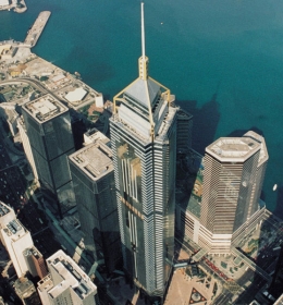 Central Plaza (Башня Централ-плаза)