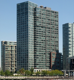 4720 Center Boulevard