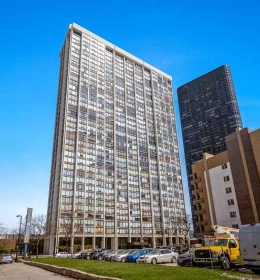 Edgewater Plaza North