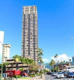 Hawaiian Monarch Hotel