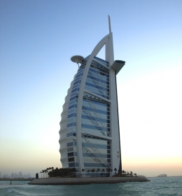 Burj al Arab (Отель Бурдж аль-Араб)