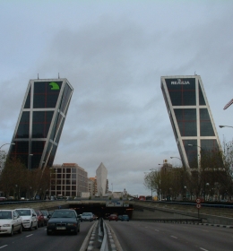 Puerta de Europa
