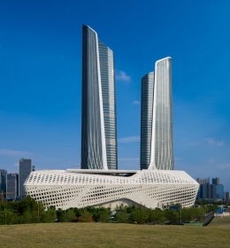 Nanjing International Youth Cultural Centre Tower 1 (Международный молодежный культурный центр Нанкин башня 1)