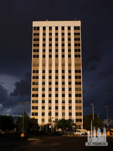 Bank_of_the_West_Tower_Albuquerque_2012