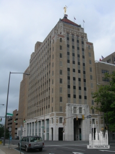 alabamapowerbuilding_ext-overallstreet_(cc-by-nc-nd)jimmywayne