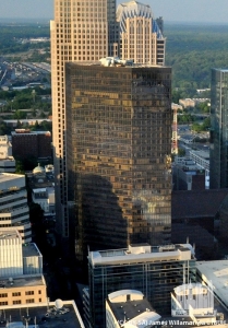 bankofamericaplaza_ext-aerial_(cc-by-sa)james__willamor