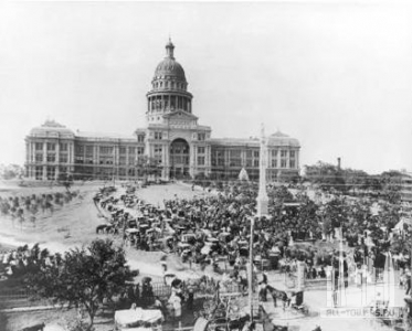 TexasStateCapitolDedicationOfFireFightersMonumnentTSLA