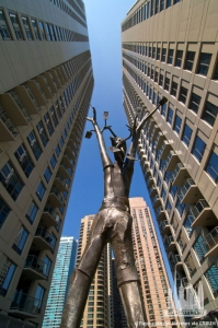 600nlakeshore_ext-upstatue_(c)pappageorgehaymes