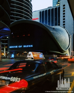 marinacity_ext-houseofblues_(c)stevendahlmanphotography