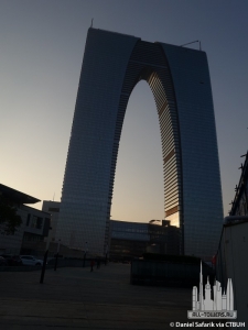 gate-to-the-east_daniel-safarik9