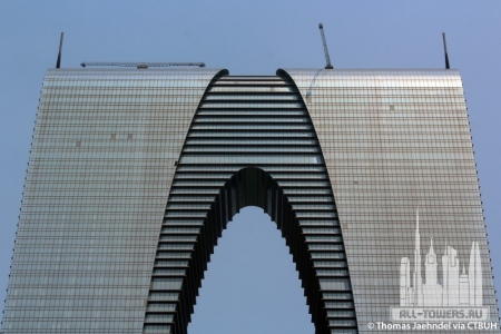 gate-to-the-east_thomas-jaehndel1