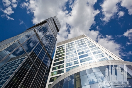 capitalcitytowers_exterior-close2_(c)capitalgroup