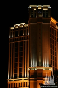 palazzo_ext-night_(c)aricaustermann